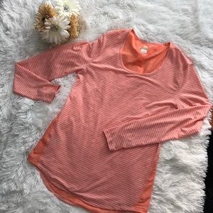 Lucy Lucy Tech Size Small women’s yoga shirt